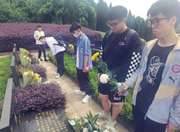 1687754719312094576.png 2.png