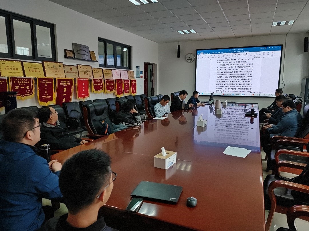 1710987975914015308.jpg 1.jpg