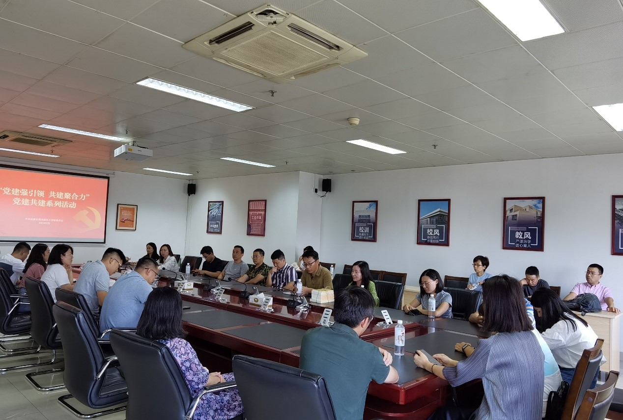 1696643743510036947.jpg 3.jpg