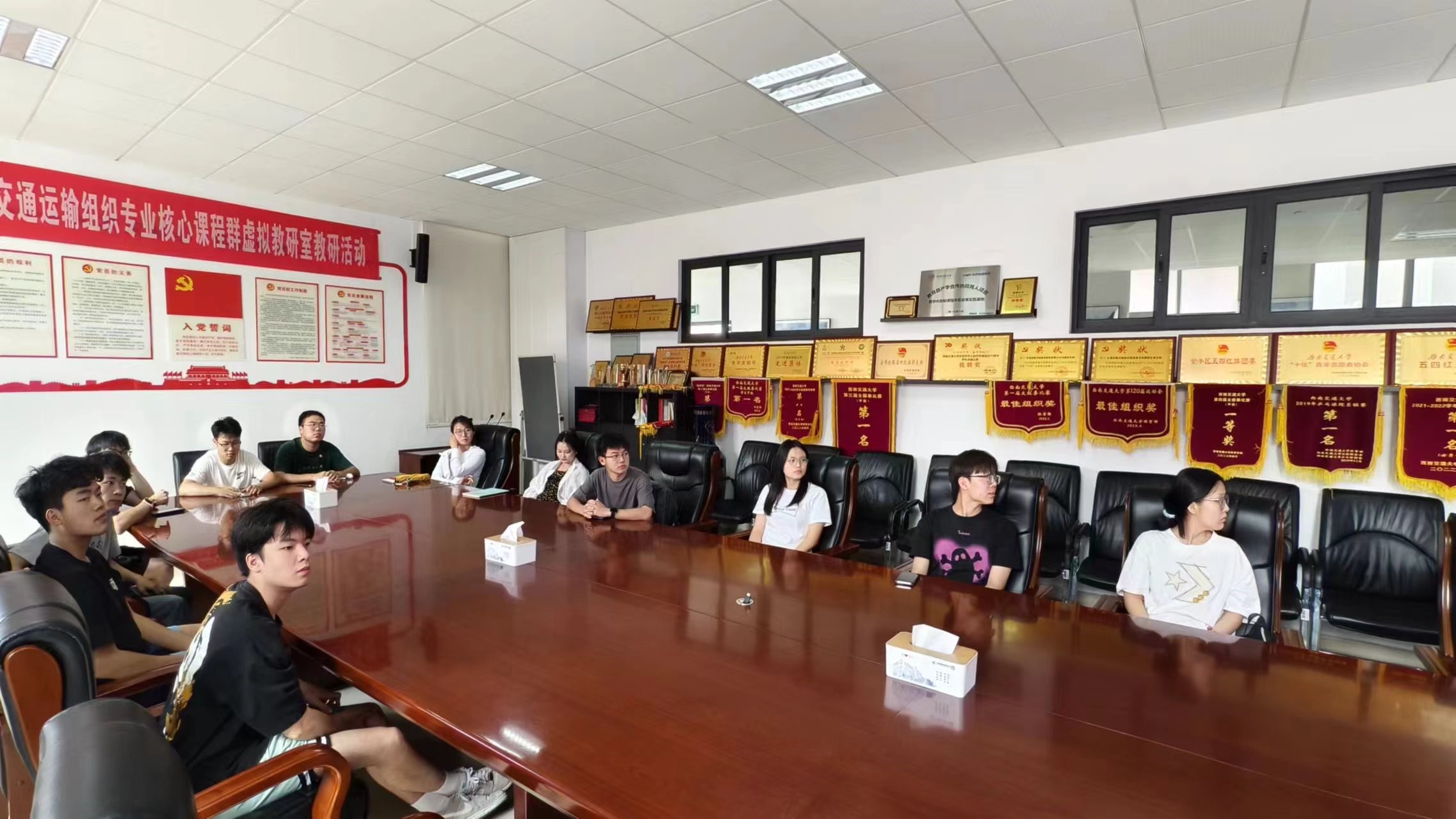 1719819977110044881.jpg 2.jpg