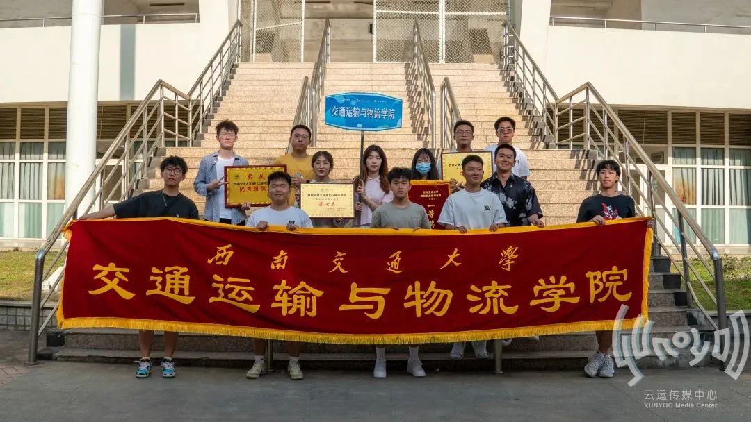 1682253254395042526.jpg 14.12.jpg